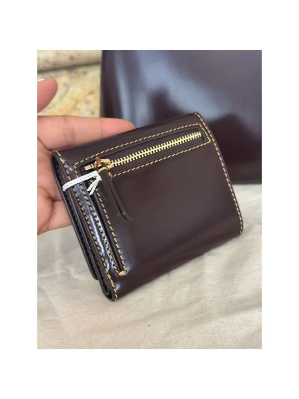 New tory burch BRITTEN SMOOTH COMPACT WALLET TEMPRANILLO